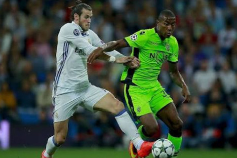 “Ayaks”ın keçmiş futbolçusu: “Qarabağ” yaxşı komandadır, onlar hər il Avropada uğurla çıxış edirlər”