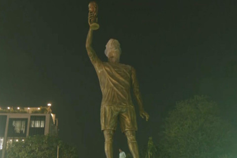 Messiyə Hindistanda heykəl ucaldılıb - VİDEO