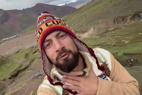 Maçu-Piçuda gözlənilməz mənzərə: 5000 metrlik yüksəklikdə futbol meydanı - VİDEO