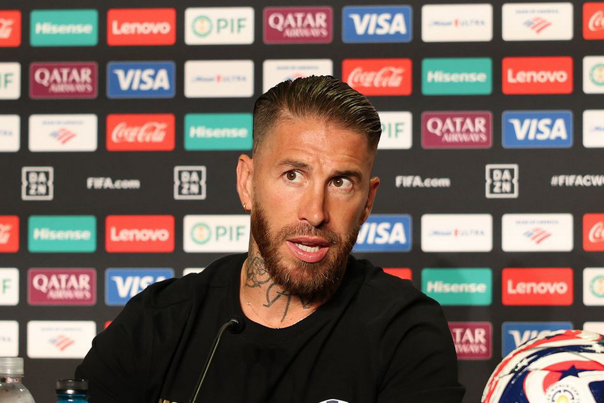 Serxio Ramosun adı “Mançester Yunayted”lə hallanır