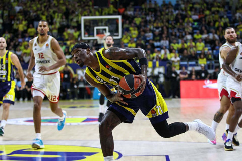 “Fənərbağça” Avroliqada ardıcıl altıncı qələbəsini qazanıb