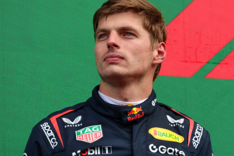 Ферстаппен возглавил рейтинг пилотов сезона по версии Sky Sports