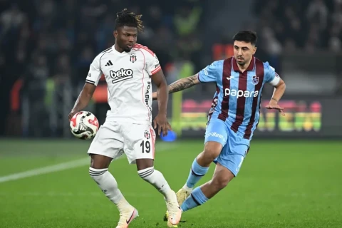 Türkiyə Super Liqası: “Trabzonspor” və “Beşiktaş” altı qol vurulmuş oyunda xalları böldü - VİDEO
