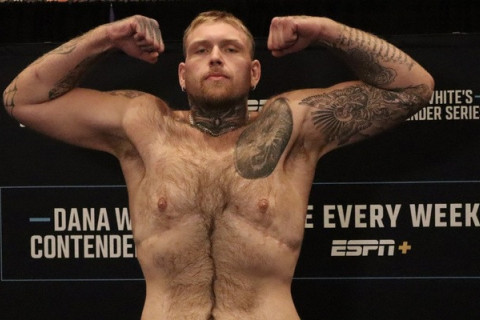 UFC debütantının inanılmaz hekayəsi - FOTO