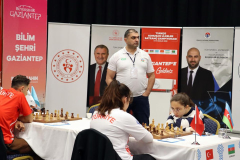 Azərbaycanın şahmat üzrə U16 komandası türkdilli ölkələrin çempionu oldu - FOTO