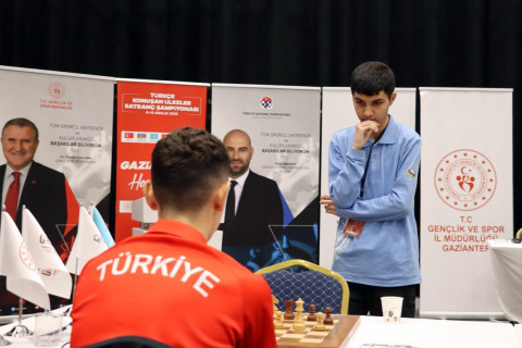 Azərbaycanın şahmat üzrə U16 komandası türkdilli ölkələrin çempionu oldu - FOTO