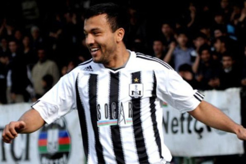 “Neftçi”nin sabiq futbolçusu: “2027-ci ildə dünya futbolunun nəbzi Azərbaycan və Özbəkistanda döyünəcək”