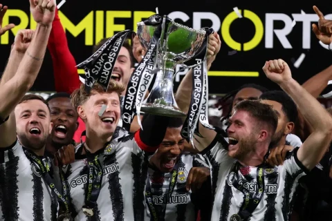 “Sent Mirren” Şotlandiya Liqa Kubokunu qazanaraq tarix yazıb