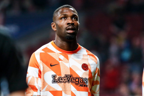 Футболист "Интера" Дюмфрис перенес операцию