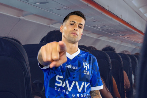 WATCH: Cancelo airplane video sparks online scandal