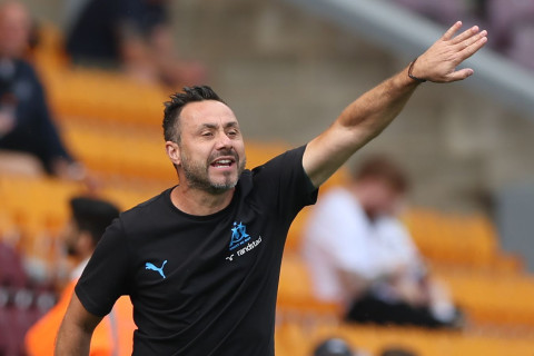 Fransa yığmasının keçmiş çalışdırıcısı De Dzerbinin “Marsel”dəki işini tənqid edib