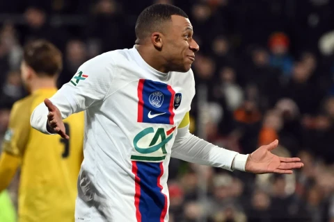 Mbappe PSJ-ni məhkəmədə məğlub etdi