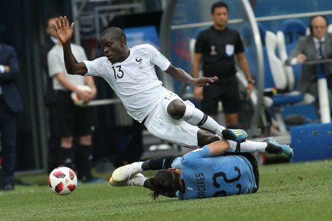 İngiltərə və Fransa klubları Kante ilə maraqlanır