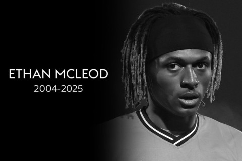 İngiltərəli futbolçu faciəvi şəkildə dünyasını dəyişib