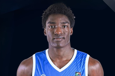 “Naxçıvan” klubu “Sabah”ın basketbolçusunu transfer edib