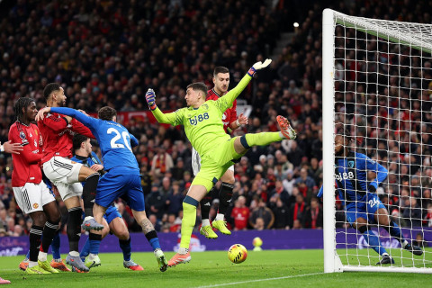 “Bornmut” “Mançester Yunayted”ə qarşı rekorda “Hörümçək Adam” memi ilə reaksiya verib