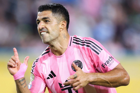 "Интер Майами" продлил контракт с Луисом Суаресом