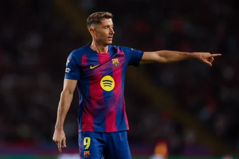 “Çikaqo Fayr” Levandovski ilə danışıqlara başlayıb