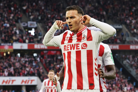 “Mançester Yunayted” və “Tottenhem” gənc vinger uğrunda mübarizə aparır