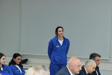 AVF rəhbərliyi millinin İslamiadadakı gümüş medalını yüksək dəyərləndirib - FOTO