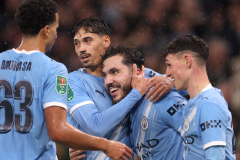 İngiltərə Liqa Kubokunun 1/4 finalında “Mançester Siti” “Brentford”u məğlub edib