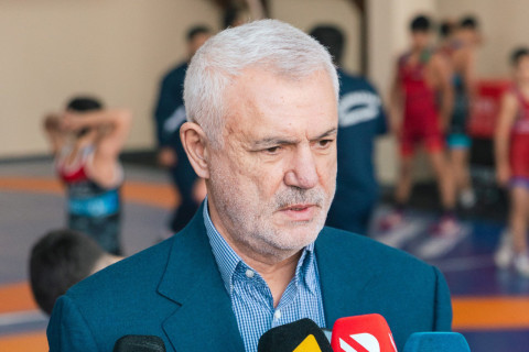 Namiq Əliyev: “Azərbaycanda yeni güləş zallarının açılması nəzərdə tutulub”