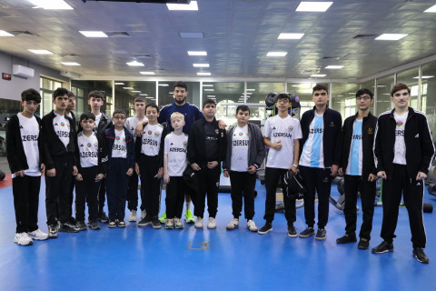 İnternat tipli xüsusi ümumtəhsil məktəbinin şagirdləri “Qarabağ”ın qonağı olublar - FOTO