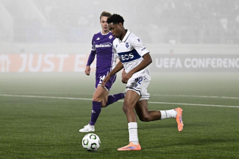 Лига конференций: "Фиорентина" уступила "Лозанне", "Кристал Пэлас" и "КуПС" разошлись миром - ВИДЕО