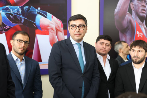 Zabrat qəsəbəsində yunan-Roma güləşi zalı istifadəyə verilib - FOTO