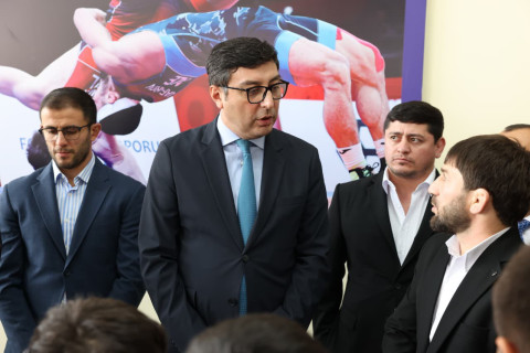 Zabrat qəsəbəsində yunan-Roma güləşi zalı istifadəyə verilib - FOTO