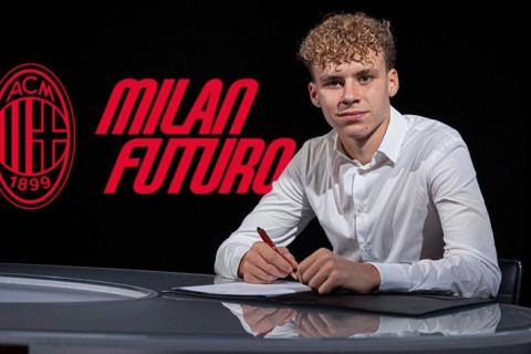 Zlatan İbrahimoviçin oğlu ilk peşəkar müqaviləsini imzaladı