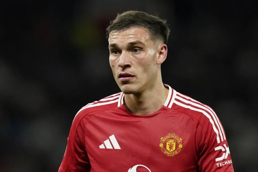 “Qalatasaray” “Mançester Yunayted”in yarımmüdafiəçisi ilə danışıqlar aparıb