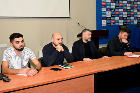 AFFA liqalarla bağlı klub nümayəndələri ilə görüş keçirib - FOTO