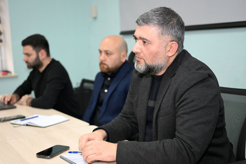 AFFA liqalarla bağlı klub nümayəndələri ilə görüş keçirib - FOTO