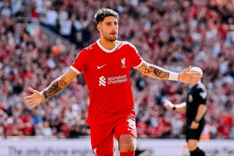 “Liverpul” Soboslaini saxlamaq üçün daha çox “tərləməli” olacaq