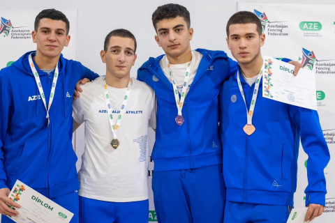 Определились первые призеры чемпионата Азербайджана по фехтованию - ФОТО
