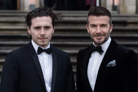 Сын Бэкхэмов заблокировал родителей в соцсетях