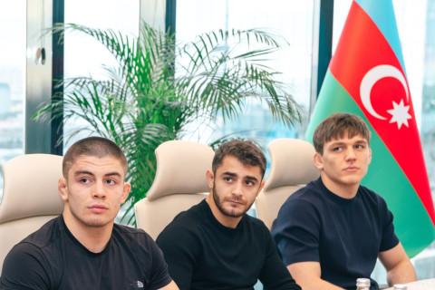 Azərbaycan güləşçiləri üçün etika və natiqlik təlimlərinə start verilib - FOTO