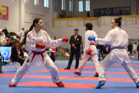 Karate üzrə ölkə çempionatı və birinciliyi başa çatıb