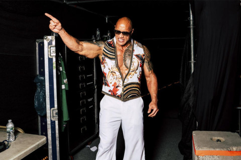 Dueyn Conson, WWE və UFC-yə sahib olan şirkətdən iki il ərzində 80 milyon dollar qazanıb