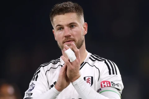Fulham player has bone reset on the pitch before continuing the match