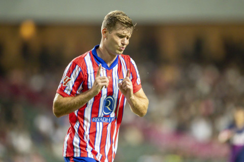 "Ливерпуль" намерен укрепить состав форвардом "Атлетико" Серлотом