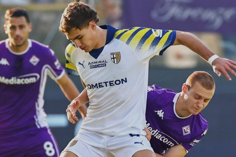 "Фиорентина" проиграла "Парме" в Серии А