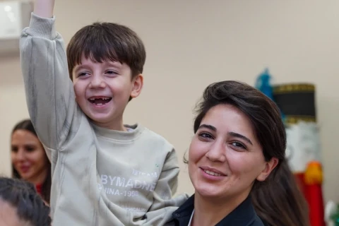 Milli komandanın üzvləri uşaq sığınacağını ziyarət ediblər - FOTO