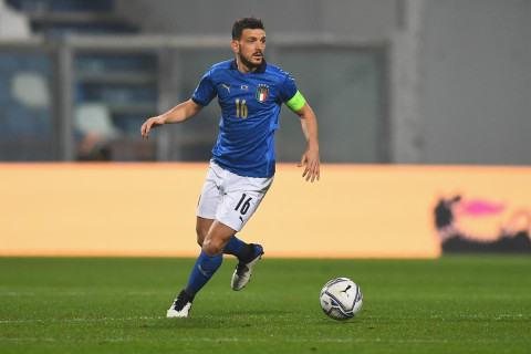 Sabiq italiyalı müdafiəçi xorvatiyalı futbolçunu Ronaldu və Messidən üstün olduğunu bildirib