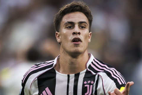 Premyer Liqa klubları Kenan Yıldızla maraqlanırlar