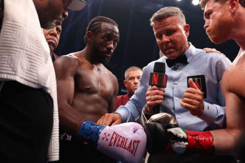 Terens Krouford sevdiyi UFC döyüşçülərini açıqlayıb