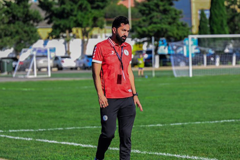 “Baku Sportinq”in məşqçisi: “Əlaqə saxladığımız oyunçular var”