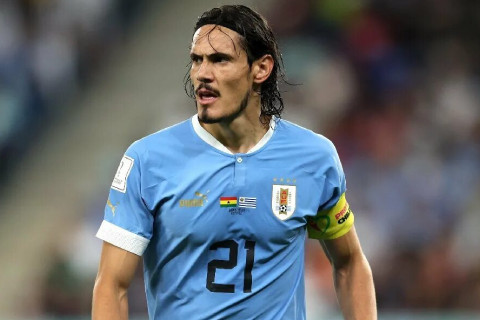 Эдинсон Кавани завершил футбольную карьеру