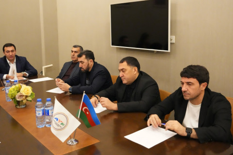 Azərbaycan Taekvondo Federasiyası “Konstitusiya və Suverenlik İli”nə həsr olunan dəyirmi masa keçirib - FOTO